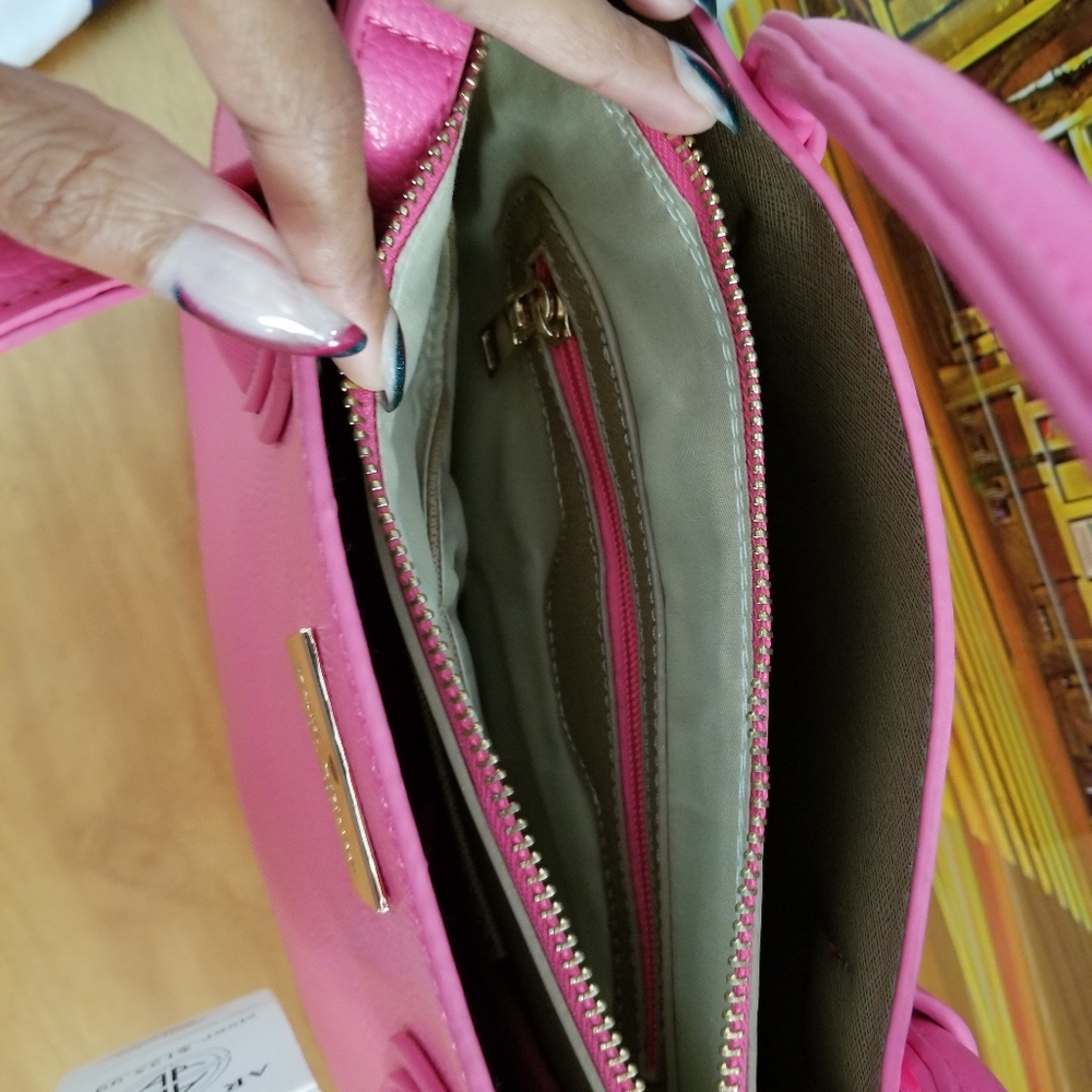 Hand bag - Picture 6 of 10